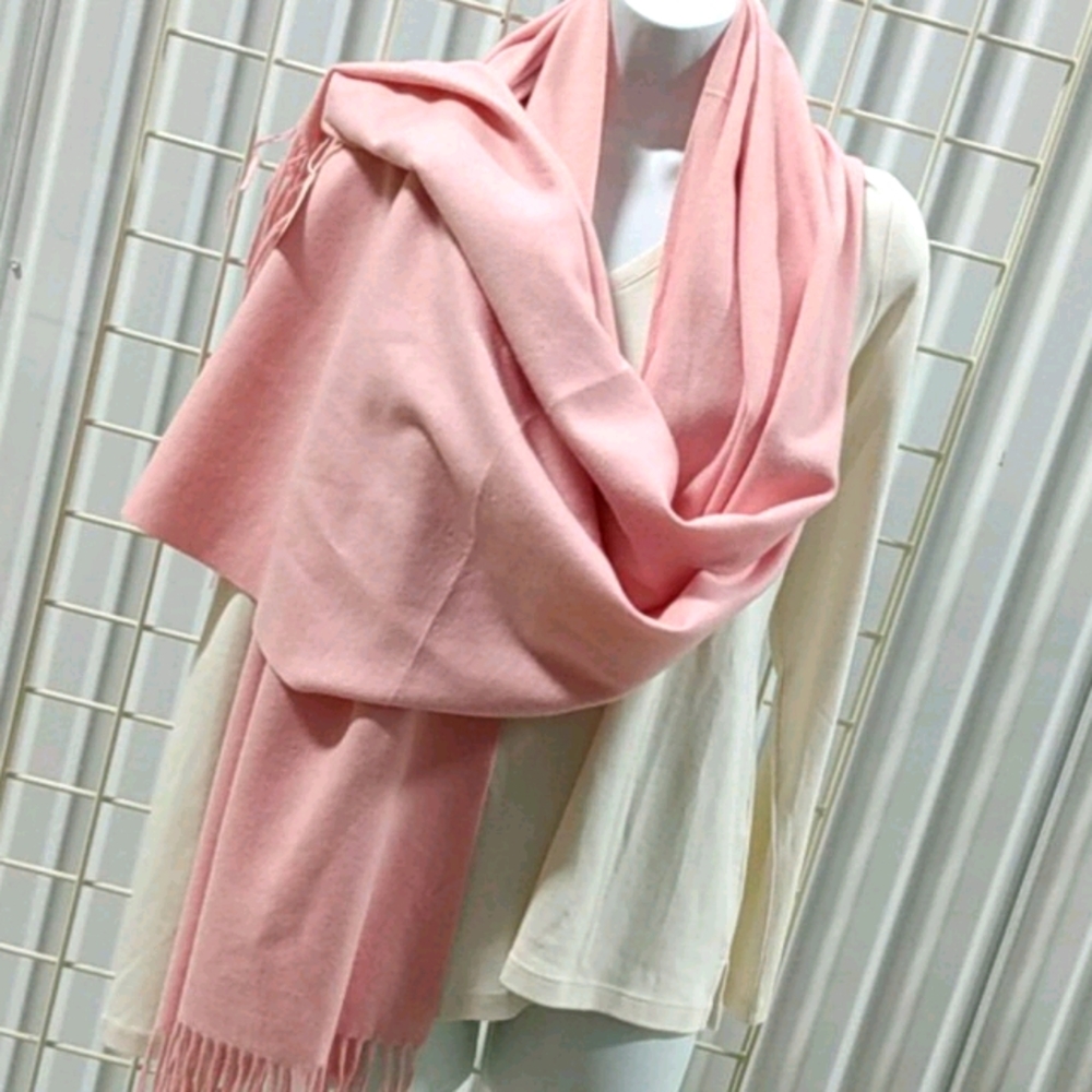 Pretty Persuasions Wrap